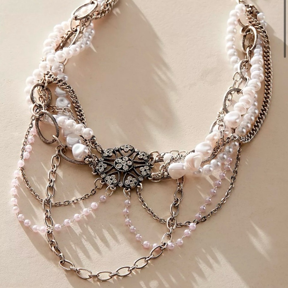 NWT Free People fire and desire necklace